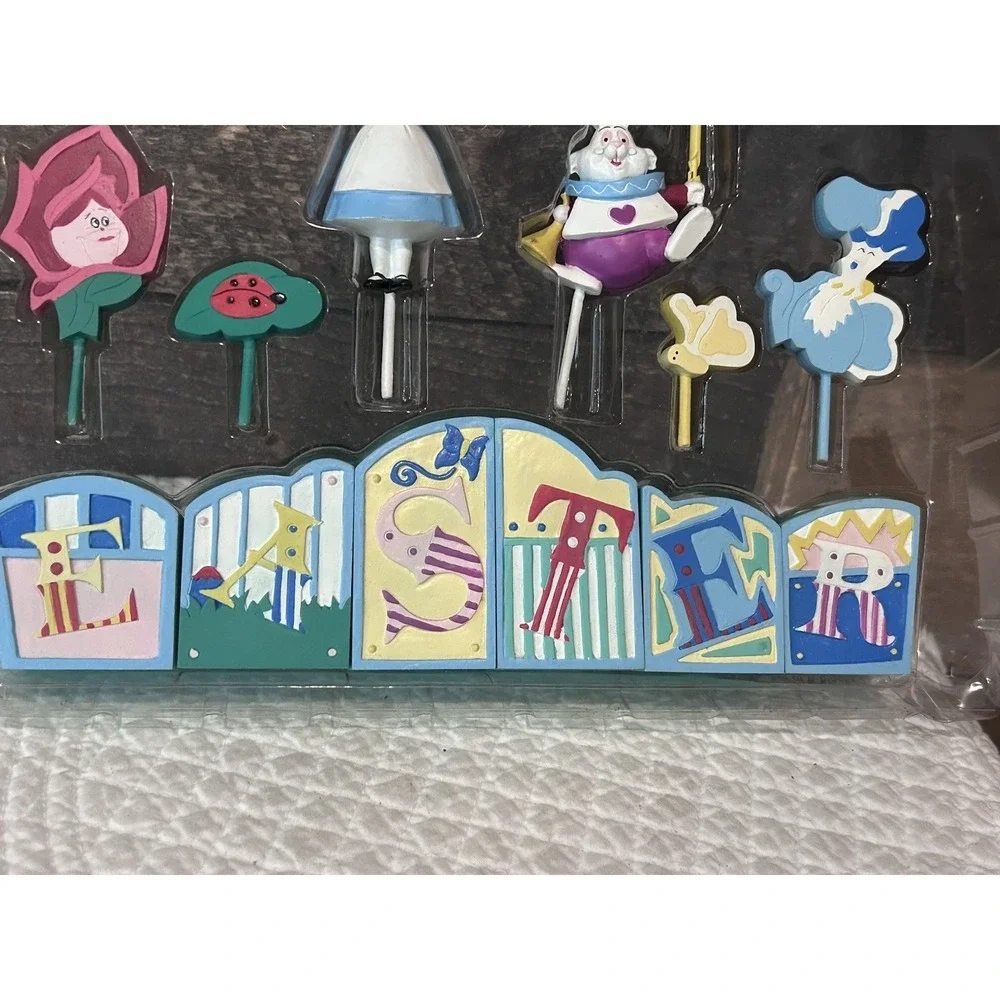 Disney Store Alice In Wonderland Set Of Holiday Blocks Happy Easter‎ Bunny READ